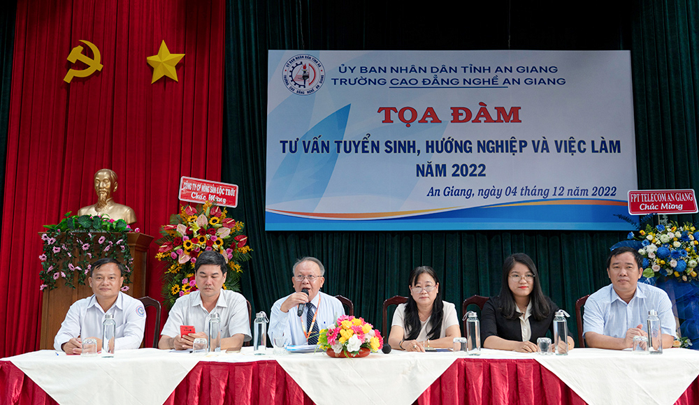 Trường Cao đẳng Nghề An Giang tổ chức Ngày hội tư vấn tuyển sinh, hướng nghiệp và việc làm năm 2022