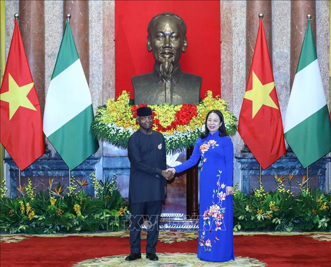 Phó Chủ tịch nước Võ Thị Ánh Xuân chủ trì Lễ đón Phó Tổng thống CHLB Nigeria