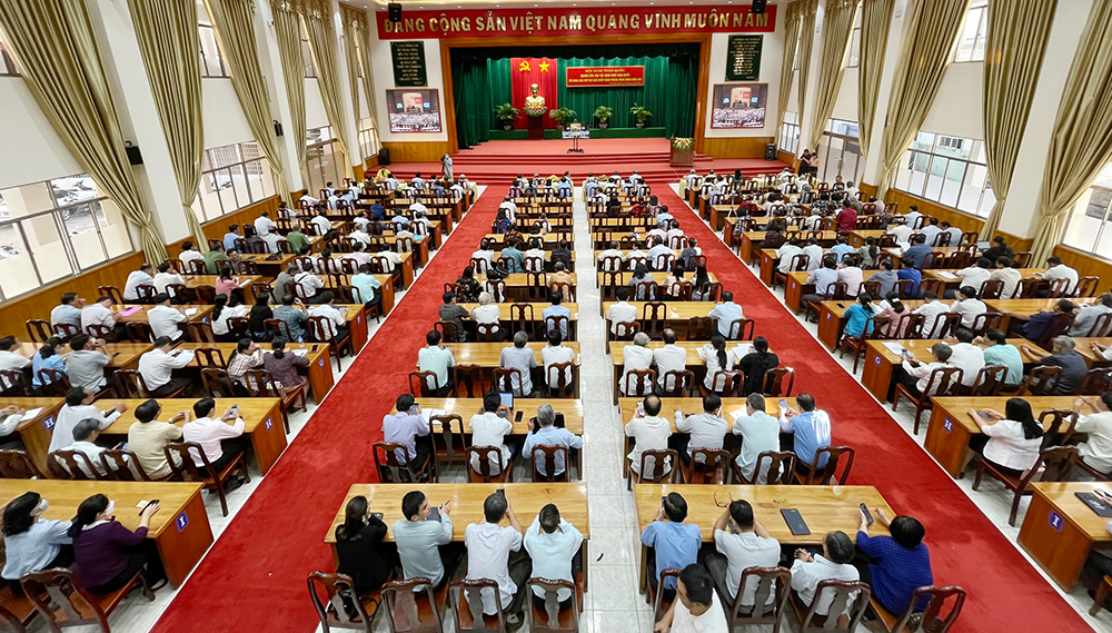 Quán triệt Nghị quyết Hội nghị lần thứ 6, Ban Chấp hành Trung ương Đảng (khóa XIII)