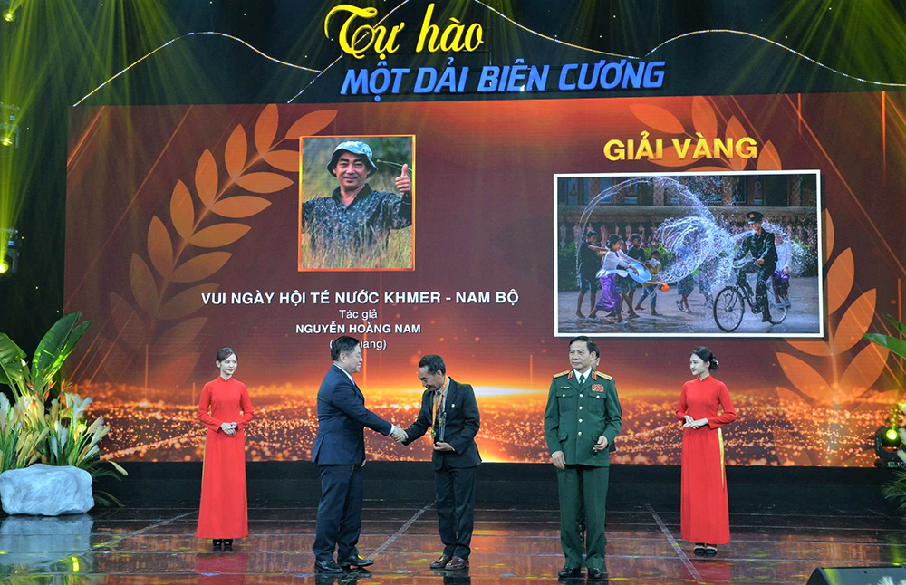 An Giang đạt giải Vàng và giải Đồng Cuộc thi ảnh nghệ thuật cấp quốc gia “Tự hào một dải biên cương”
