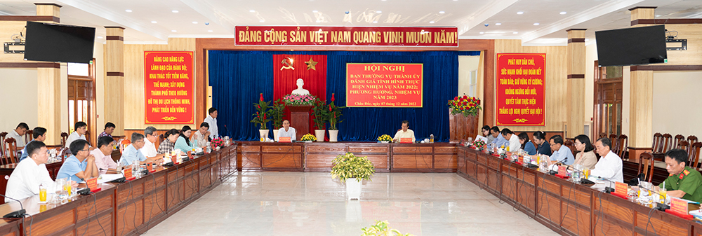Bí thư Tỉnh ủy An Giang Lê Hồng Quang: TP. Châu Đốc đoàn kết, đồng lòng, phát huy lợi thế để phát triển nhanh, bền vững