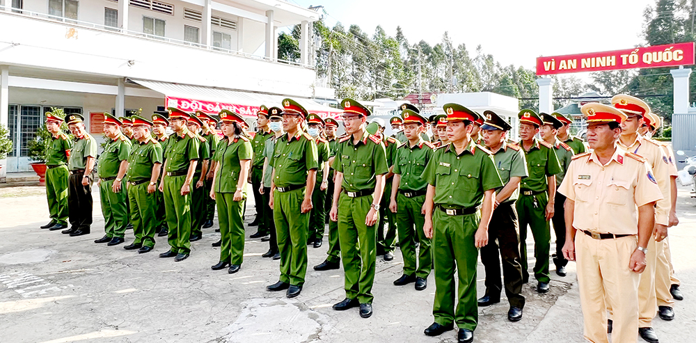 An Phú sơ kết triển khai Đề án 06 của Chính phủ