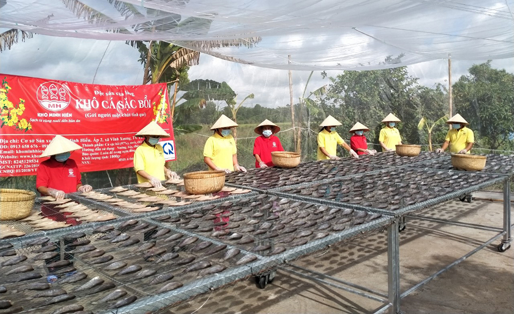 Làng khô mùa Tết