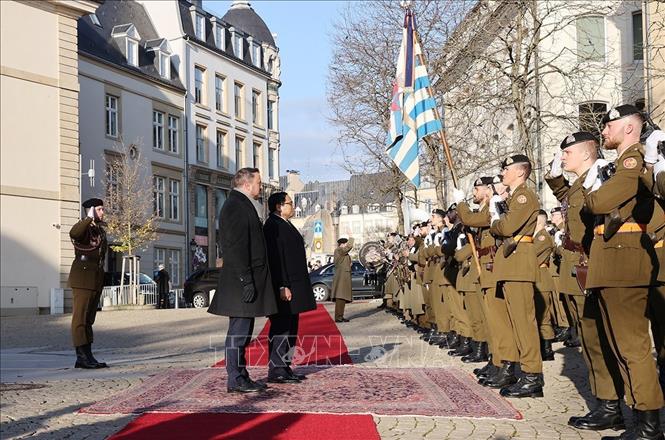 Lễ đón chính thức Thủ tướng Phạm Minh Chính thăm Đại Công quốc Luxembourg