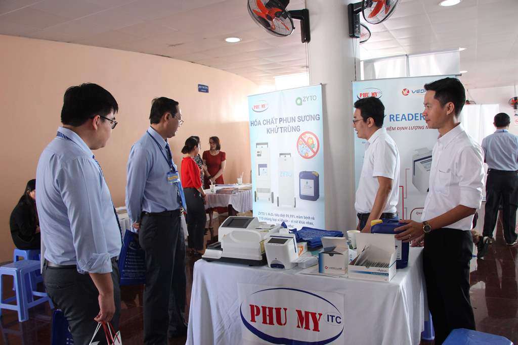 Hơn 300 chuyên gia, bác sĩ, dược sĩ tham dự Hội nghị khoa học do Bệnh viện Đa khoa Trung tâm An Giang tổ chức