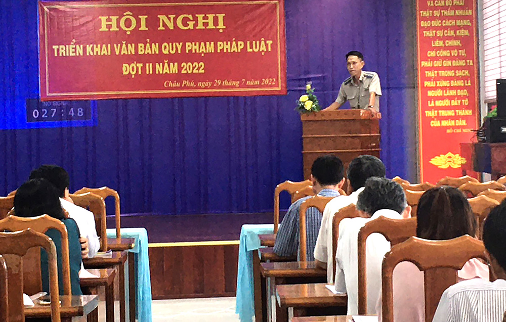 Áp dụng dân vận trong thi hành án dân sự