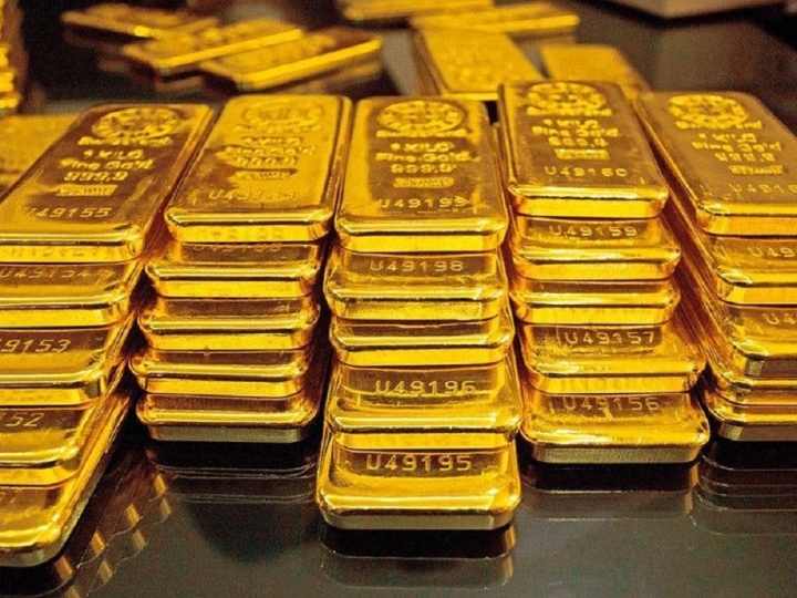 Giá vàng hôm nay 24/12: Quay đầu đi xuống, mất mốc 1.800 USD/ounce