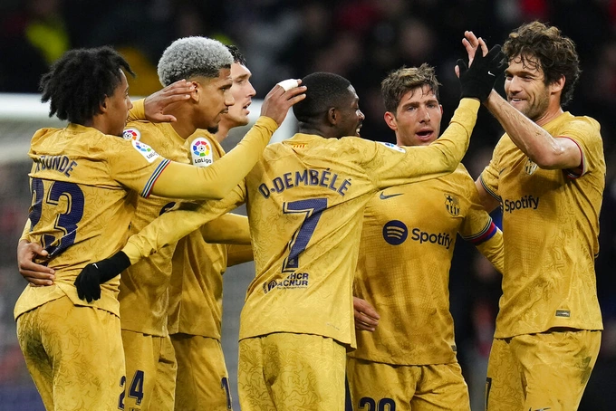 Đánh bại Atletico, Barcelona vững ngôi đầu bảng La Liga