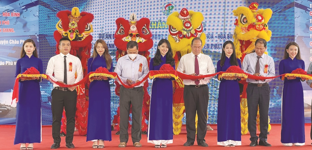 Châu Phú phát triển hạ tầng giao thông, thu hút đầu tư