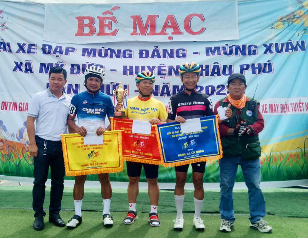 Hào hứng giải xe đạp mừng Đảng – mừng Xuân xã Mỹ Đức năm 2023