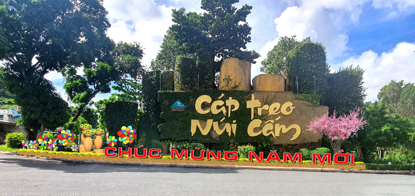 “Chạm” vào Xuân trên đỉnh núi Cấm