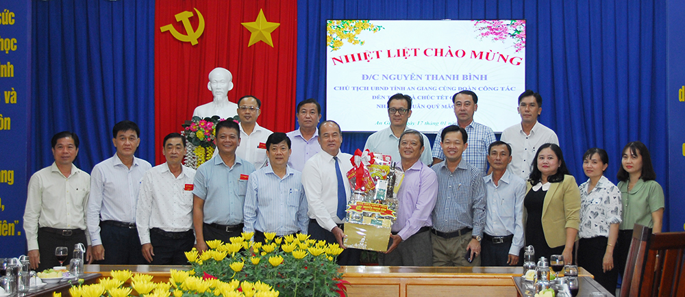 Chủ tịch UBND tỉnh An Giang Nguyễn Thanh Bình chúc Tết doanh nghiệp