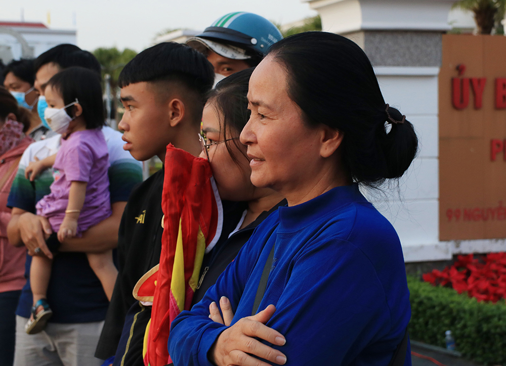 Cờ người ngày Xuân