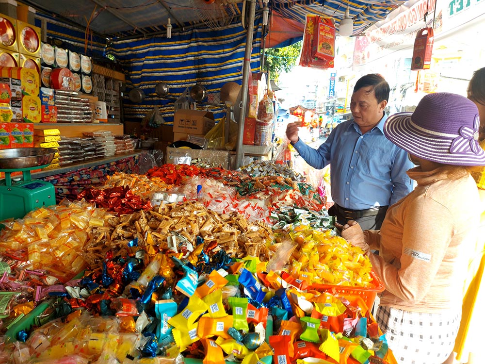 An Giang: Hàng hóa Tết dồi dào, giá cả ổn định
