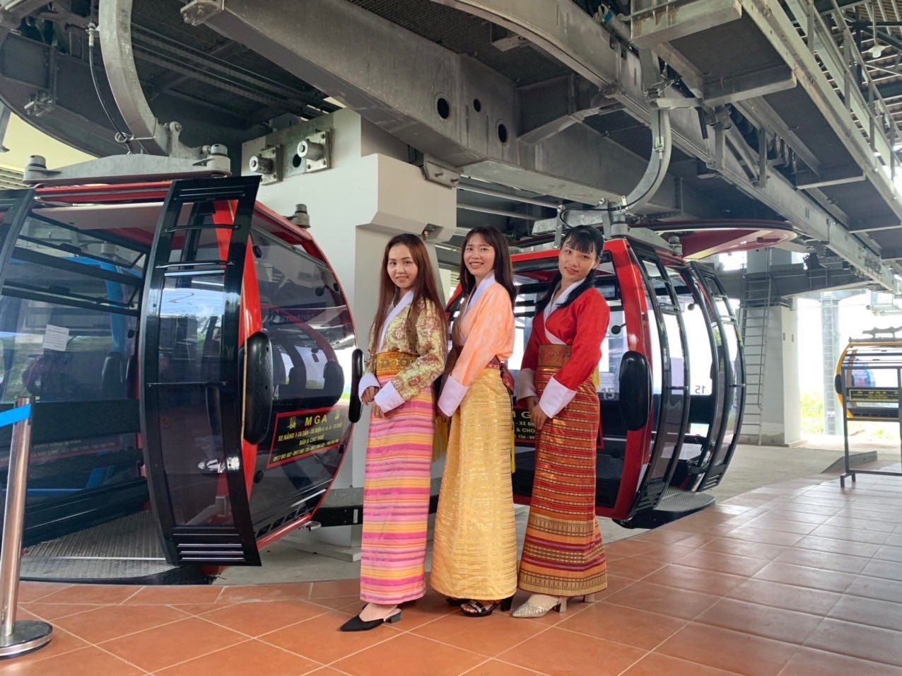 Miễn phí vé tham quan, Cáp treo núi Sam góp phần thu hút hàng chục ngàn du khách đến Khu Du lịch quốc gia núi Sam