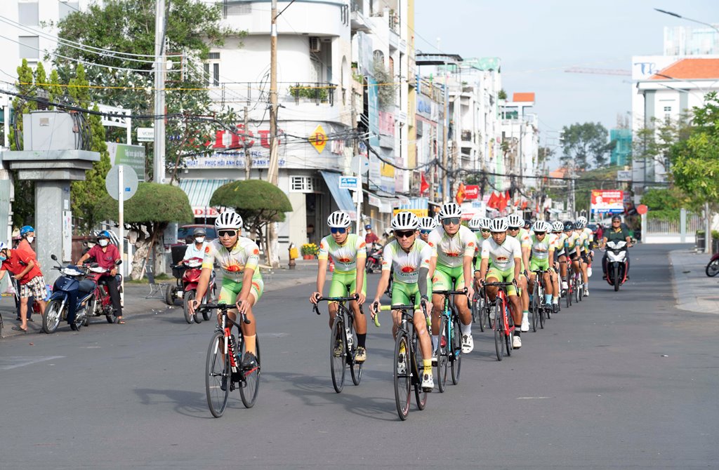 Xe đạp An Giang xuất quân đầu năm Quý Mão 2023