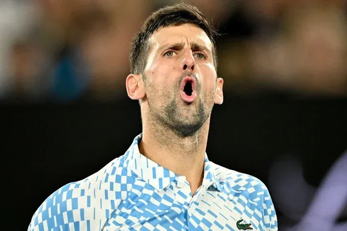 Djokovic lần thứ 10 vào bán kết Australian Open