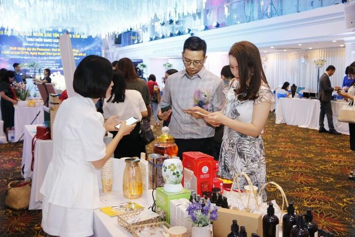 Nghệ sỹ viola Nguyệt Thu và những lối đi khác