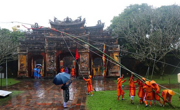 Trang trọng lễ hạ nêu và khai ấn tại khu di sản Hoàng cung Huế