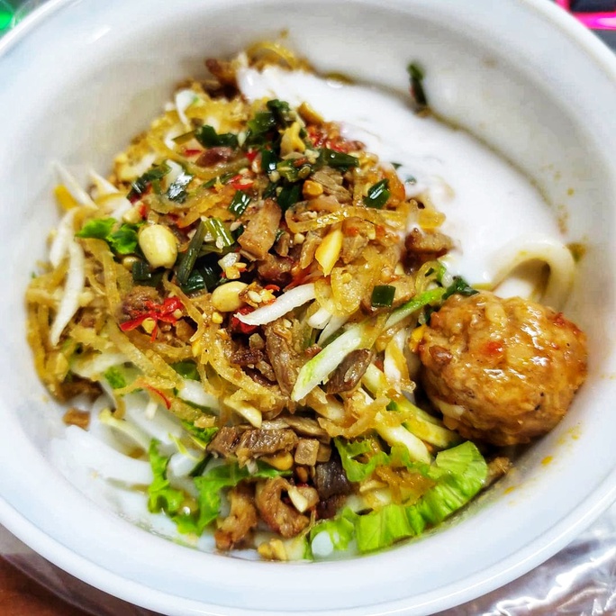 Món ăn sáng rẻ tiền, đậm chất miền Tây