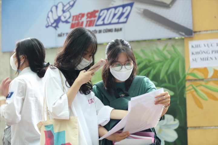 Tuyển sinh đại học 2023: 'Không nên có quá nhiều kỳ thi riêng'