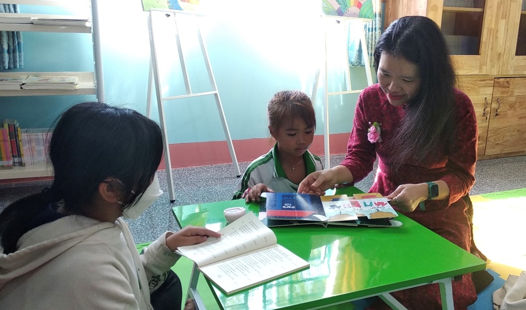 Khánh thành thư viện thân thiện Trường Tiểu học Phú Thành