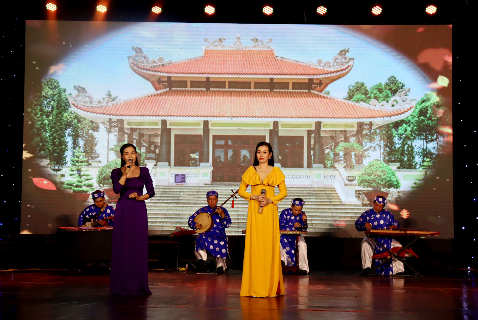 An Giang tổ chức đêm thơ Nguyên Tiêu Xuân Quý Mão