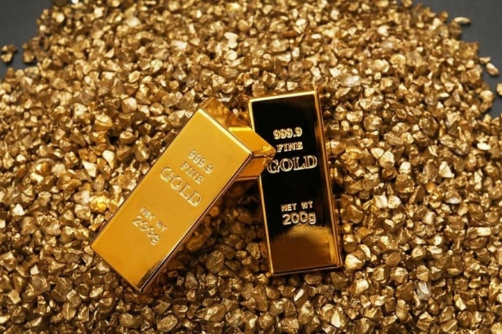 Giá vàng hôm nay 5/2: Vàng thế giới lao dốc