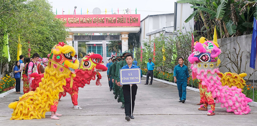 Những khoảnh khắc của “Hội trại tòng quân”