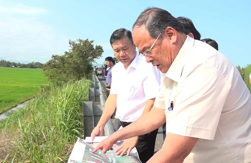Chủ tịch UBND tỉnh An Giang Nguyễn Thanh Bình kiểm tra tiến độ thi công các công trình, dự án trọng điểm