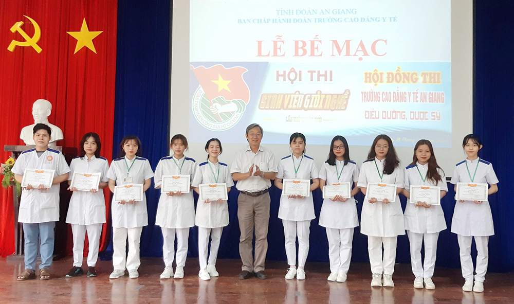 Trường Cao đẳng Y tế An Giang tổ chức Hội thi tay nghề giỏi sinh viên