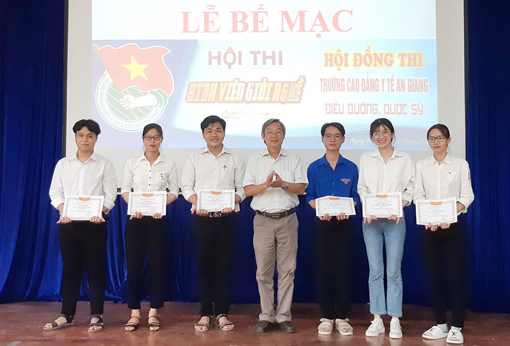 Trường Cao đẳng Y tế An Giang tổ chức Hội thi tay nghề giỏi sinh viên