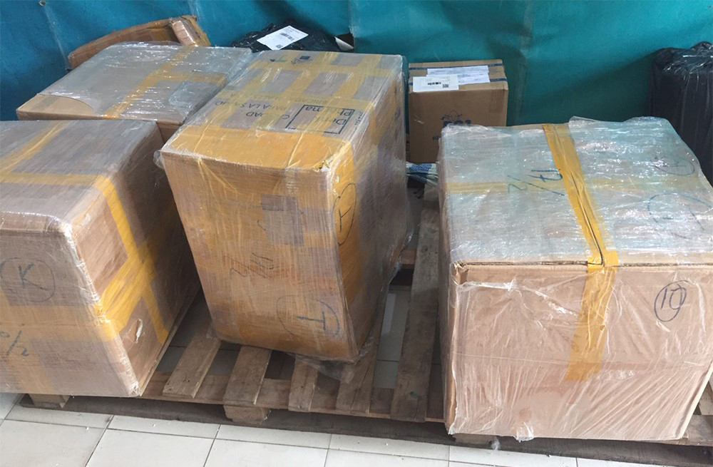 Tạm giữ số lượng lớn thuốc tân dược nghi vấn nhập lậu ở trạm chuyển phát nhanh ở TP. Châu Đốc