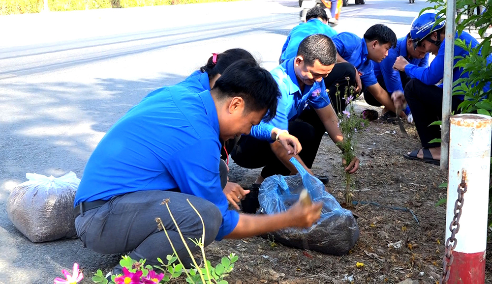 Huyện đoàn An Phú khởi động Tháng Thanh niên năm 2023
