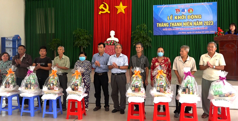 Huyện đoàn An Phú khởi động Tháng Thanh niên năm 2023