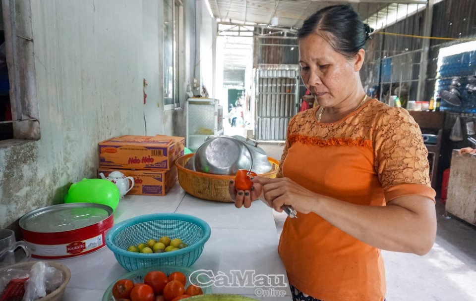 Cà Mau: Tăng thu nhập từ kiến thức nghề