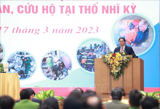 Thủ tướng tuyên dương các lực lượng tham gia cứu nạn, cứu hộ tại Thổ Nhĩ Kỳ
