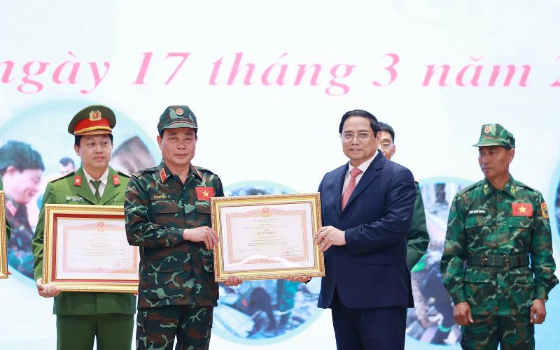 Thủ tướng tuyên dương các lực lượng tham gia cứu nạn, cứu hộ tại Thổ Nhĩ Kỳ