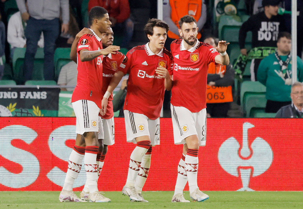 MU vs Fulham: Quỷ đỏ giương oai