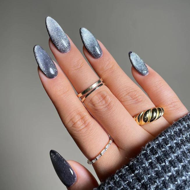 Bỏ túi 8 mẫu nail thịnh hành dành cho những cô nàng sành điệu