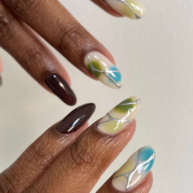 Bỏ túi 8 mẫu nail thịnh hành dành cho những cô nàng sành điệu
