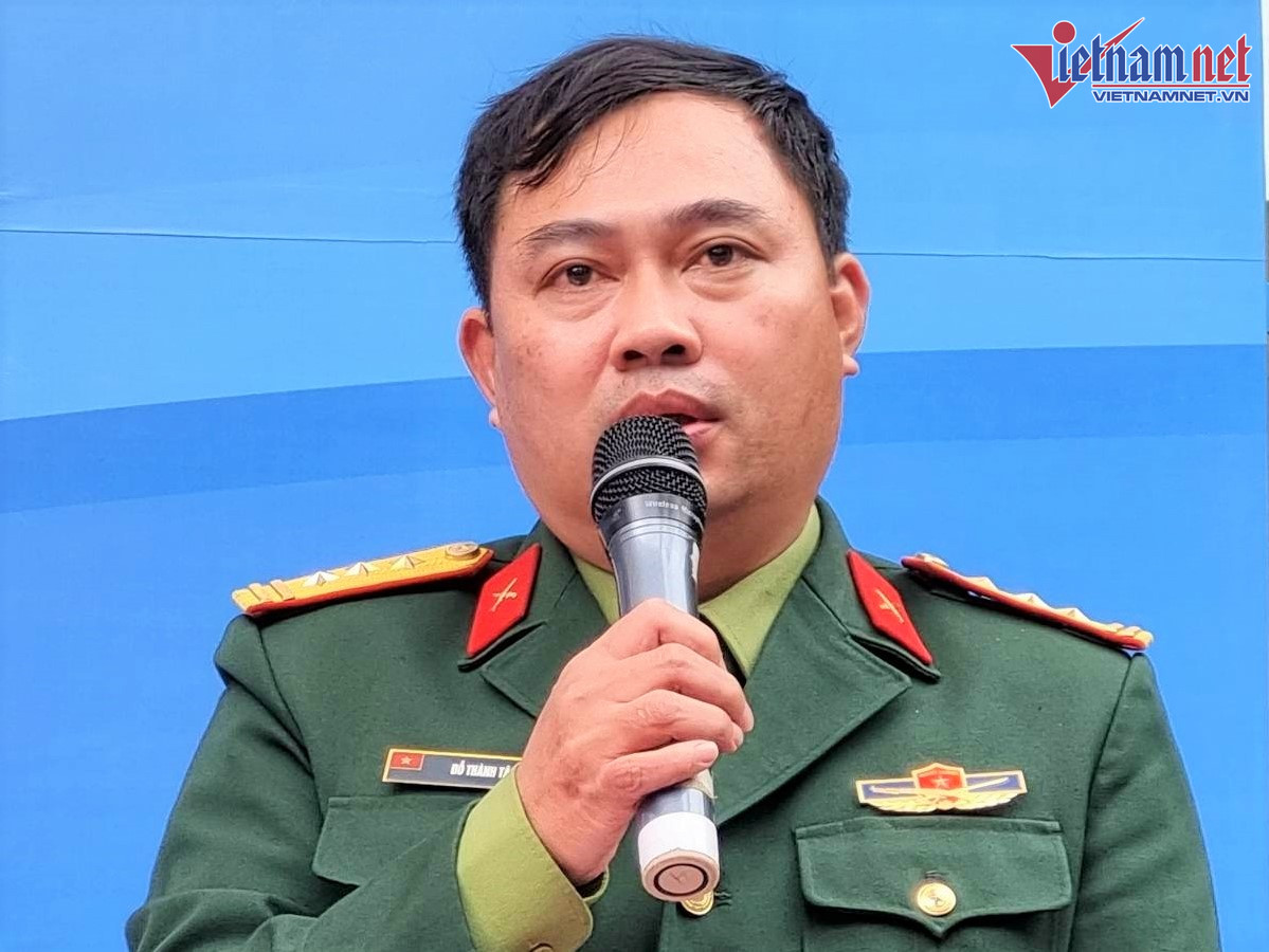 Mắt cận, cao 1m60 có được vào trường quân đội?