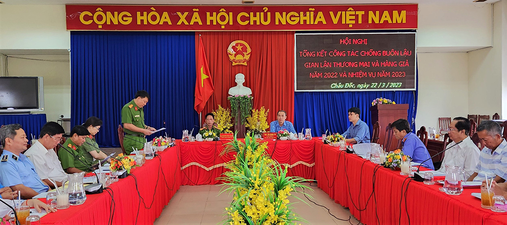 Ban Chỉ đạo 389 TP. Châu Đốc triển khai nhiệm vụ chống buôn lậu, gian lận thương mại và hàng giả năm 2023