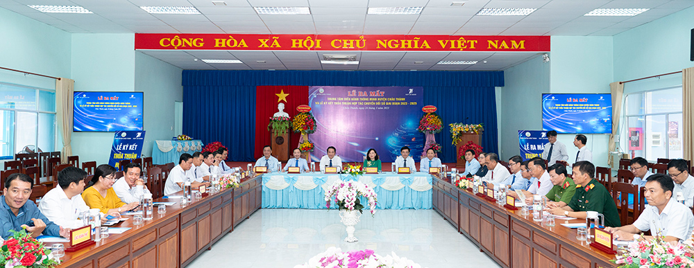 Ra mắt Trung tâm điều hành thông minh huyện Châu Thành và ký kết thỏa thuận hợp tác chuyển đổi số giai đoạn 2023-2025