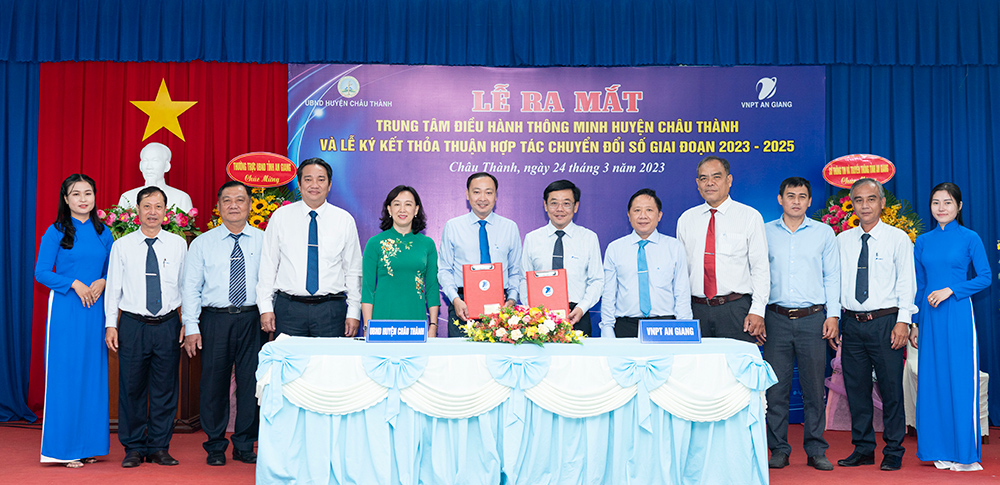 Ra mắt Trung tâm điều hành thông minh huyện Châu Thành và ký kết thỏa thuận hợp tác chuyển đổi số giai đoạn 2023-2025