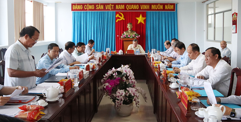 Xem xét, thảo luận nhiều tờ trình của UBND tỉnh An Giang