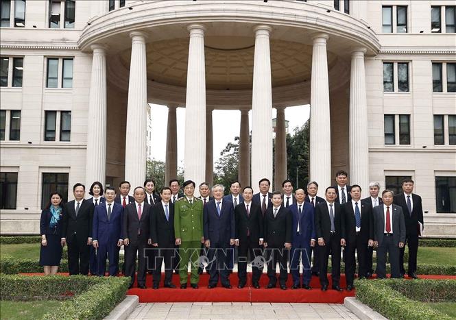 Chủ tịch nước: Xây dựng chế định tố tụng tư pháp lấy xét xử là trung tâm, tranh tụng là đột phá