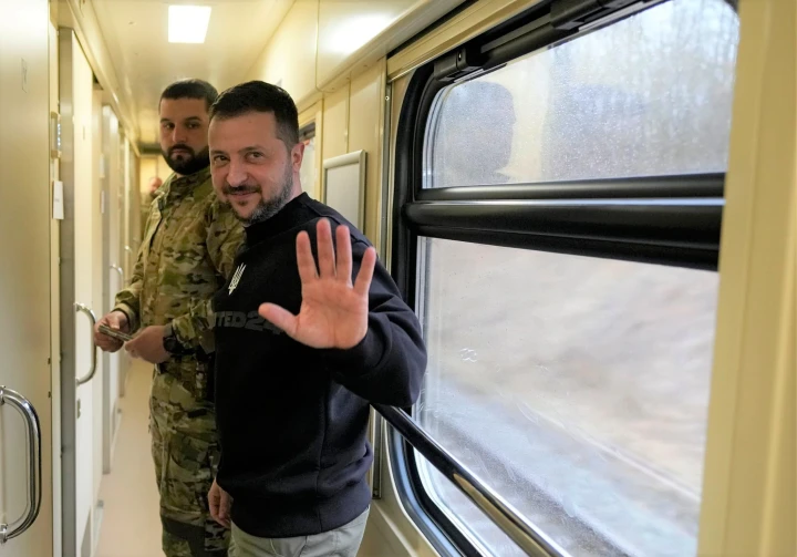 AP: Tổng thống Ukraine lo ngại biến động chính trị ở Mỹ