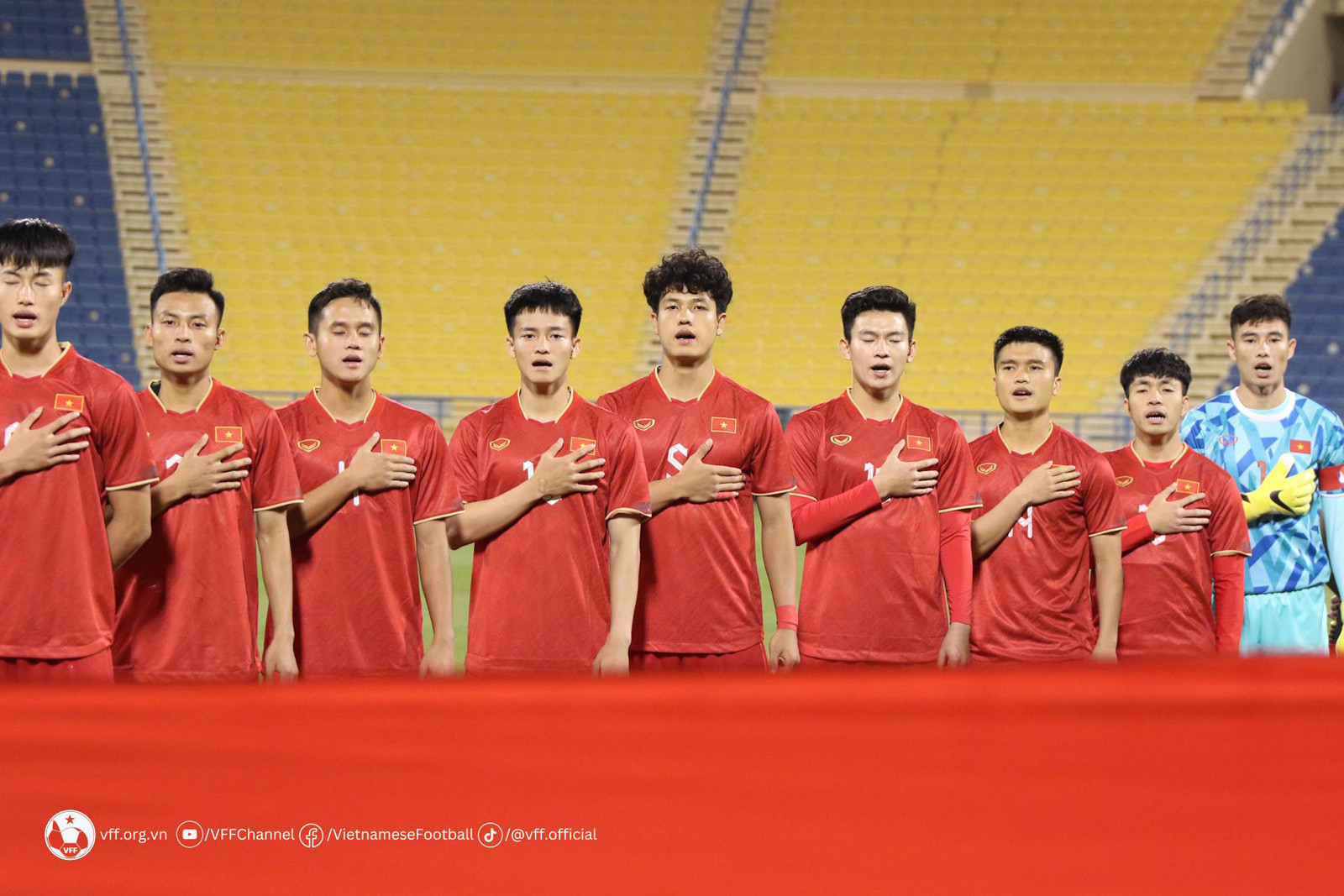 U23 Việt Nam: HLV Philippe Troussier bản lĩnh hay… liều lĩnh