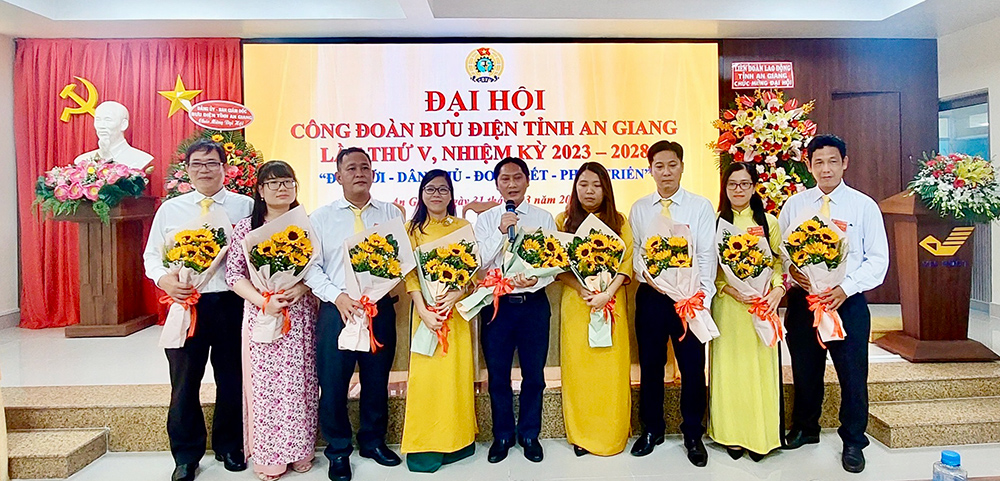 Đại hội công đoàn Bưu điện tỉnh An Giang lần thứ V (nhiệm kỳ 2023-2028) thành công tốt đẹp